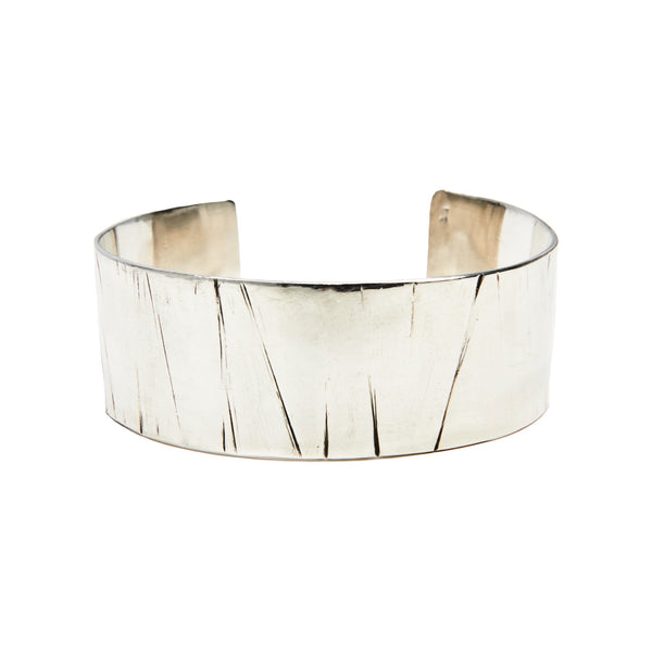 urratu cuff