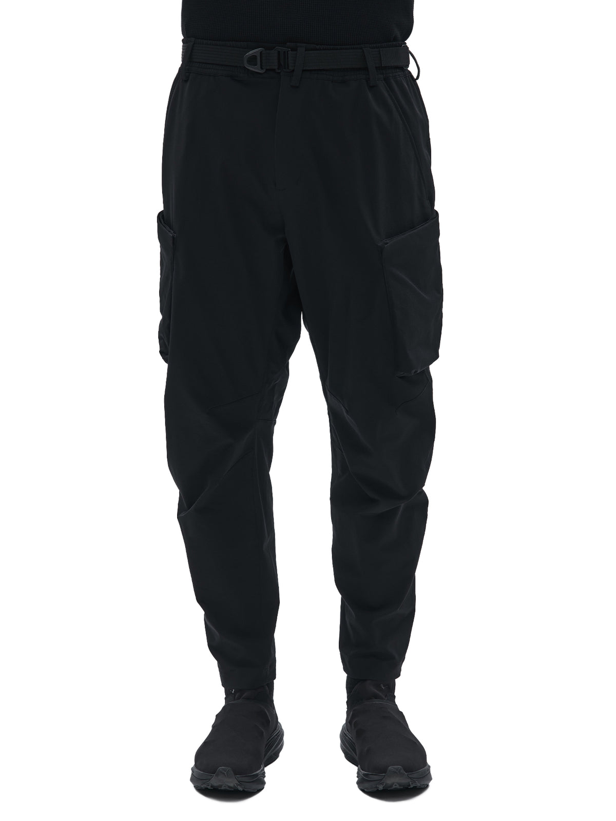 ARBENI CARGO PANTS BLACK