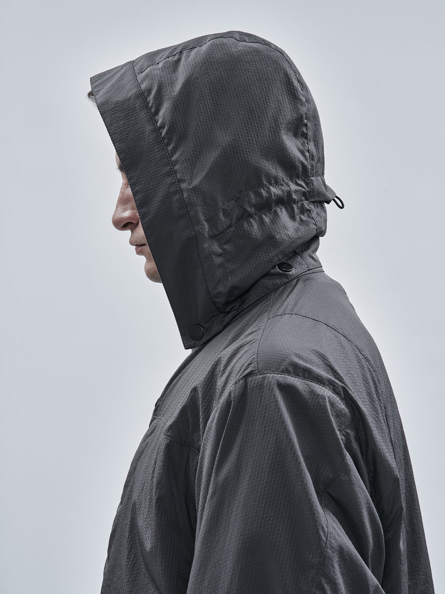 Adjustable detachable hood