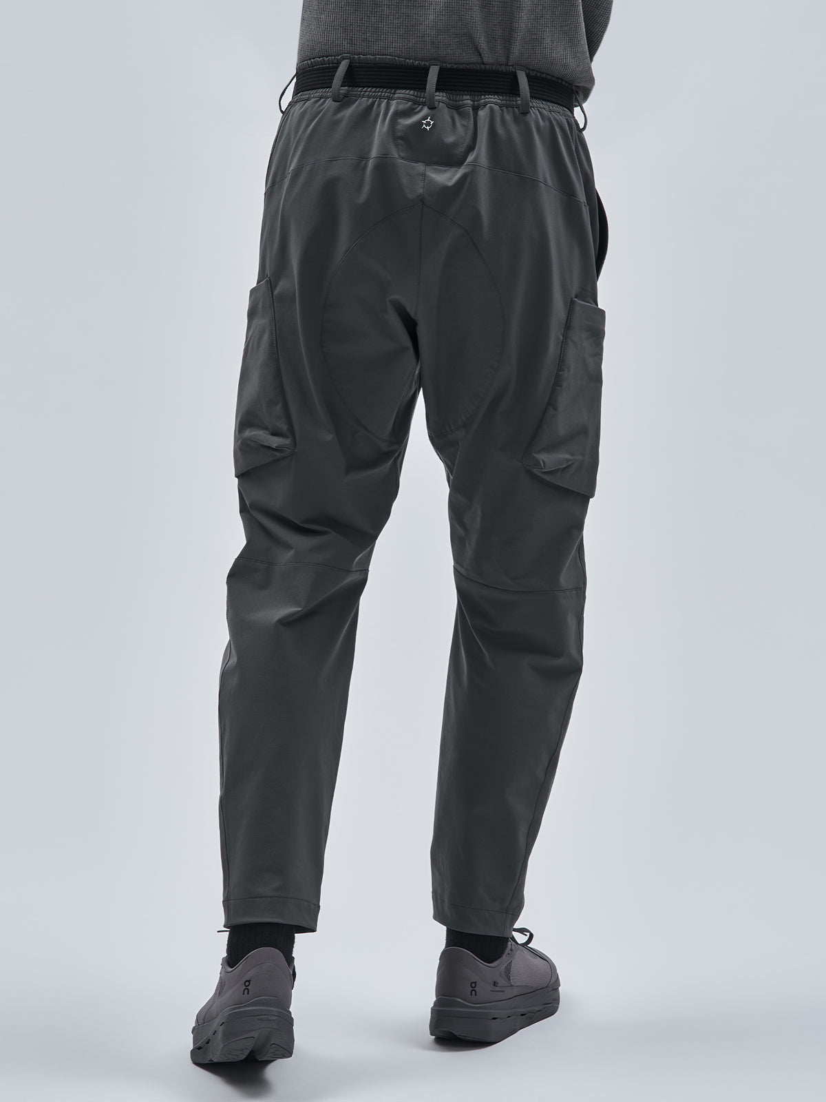 ARBENI CARGO PANTS GREY