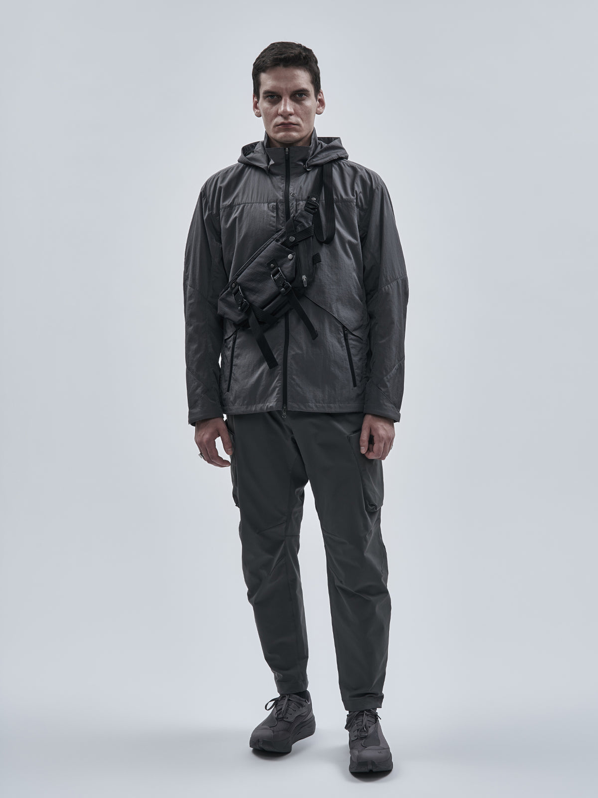 ARBENI CARGO PANTS GREY