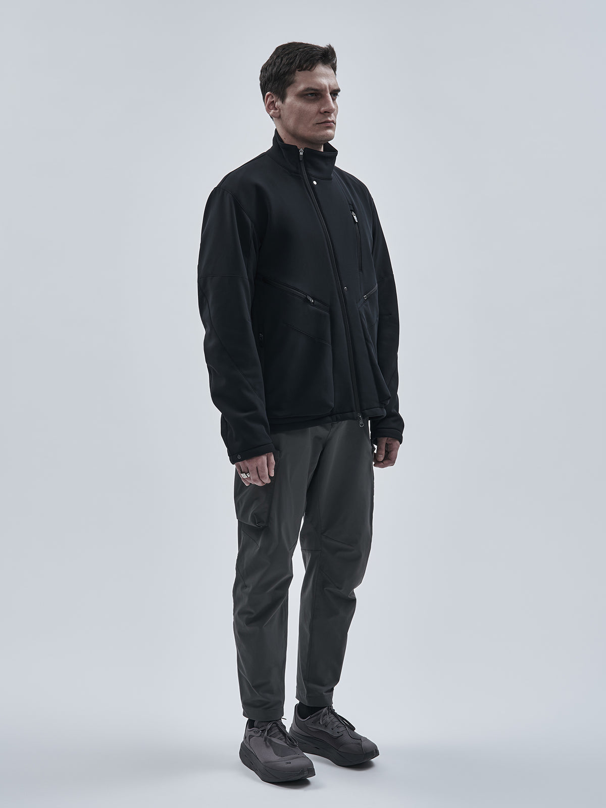 ARBENI CARGO PANTS GREY