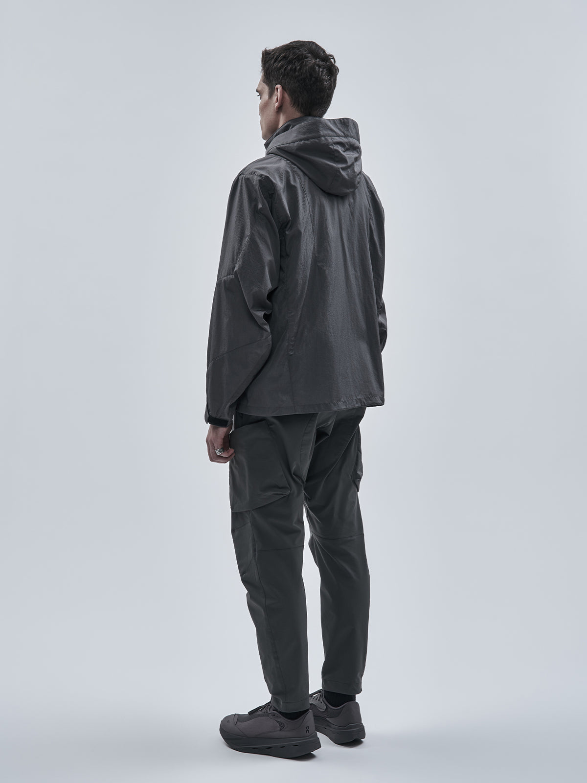ARBENI CARGO PANTS GREY