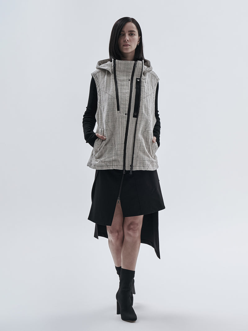 otzan vest chalk stripe moon