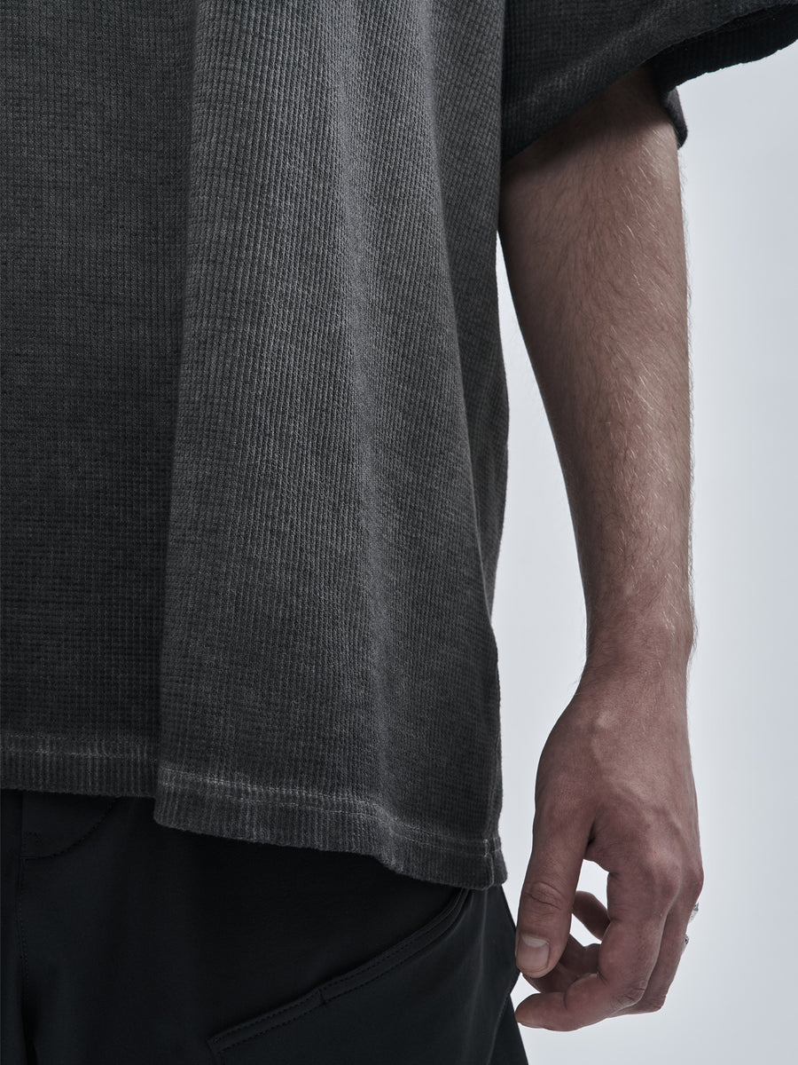 Double-needle hem finish