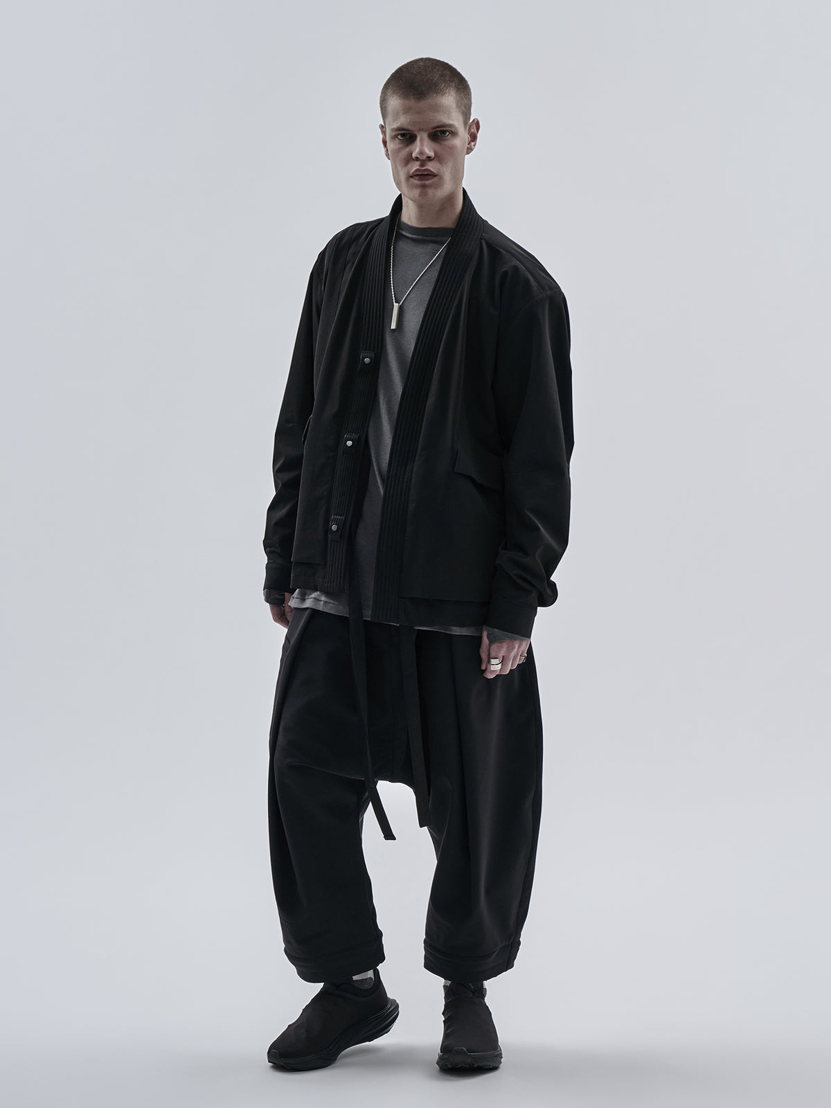 aizun noragi schoeller dryskin black