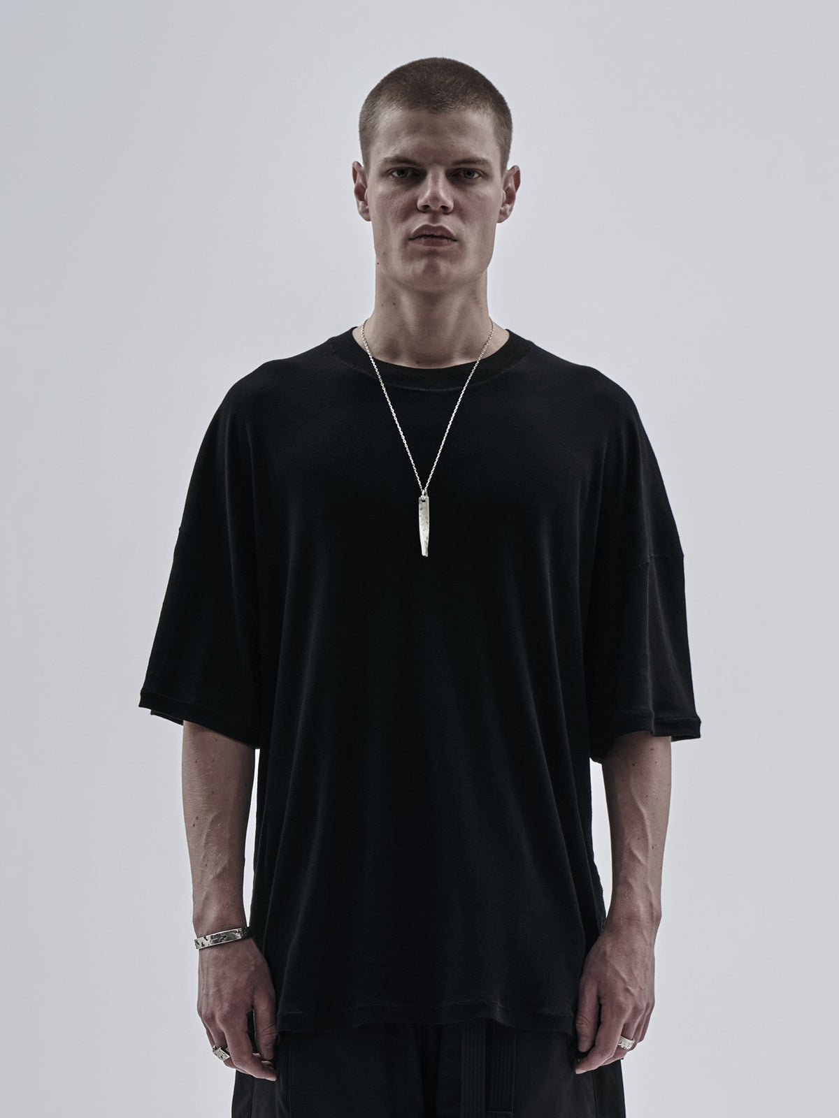 oian tee lycocell/wool black