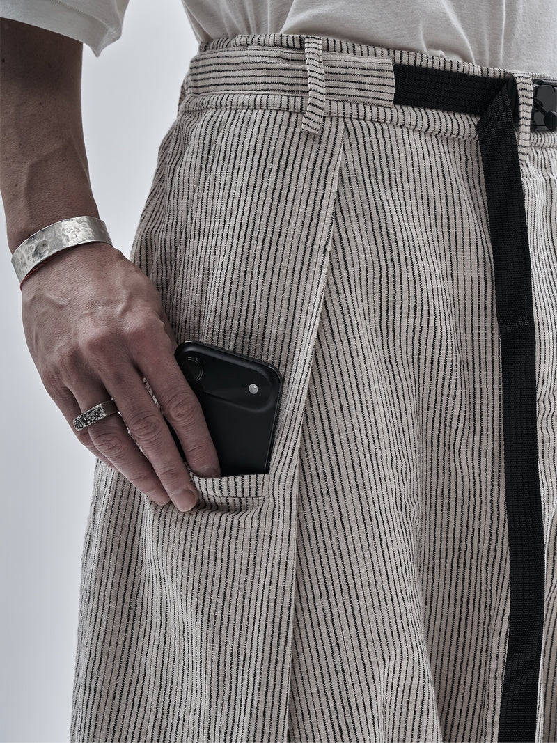 lainu pants chalk stripe moon