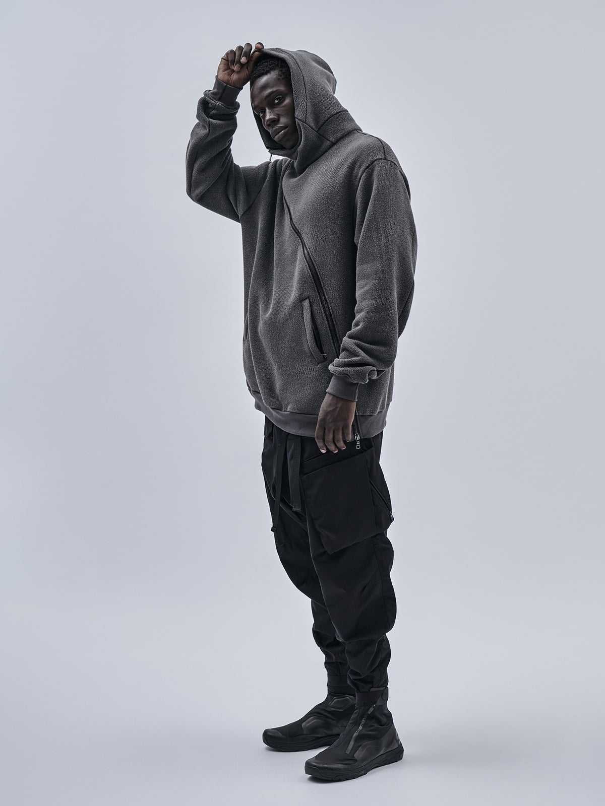 gurutze hoodie cold dyed grey