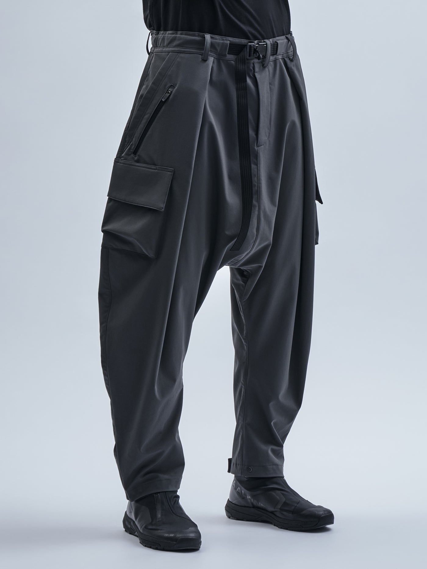 aldatze cargo pants schoeller dryskin iron grey – enfin levé