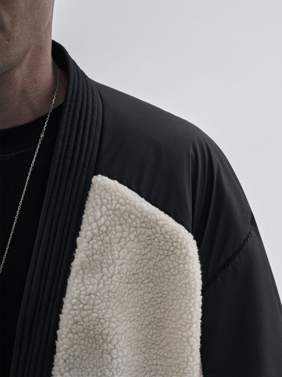 mendix noragi merino wool sherpa off white / black