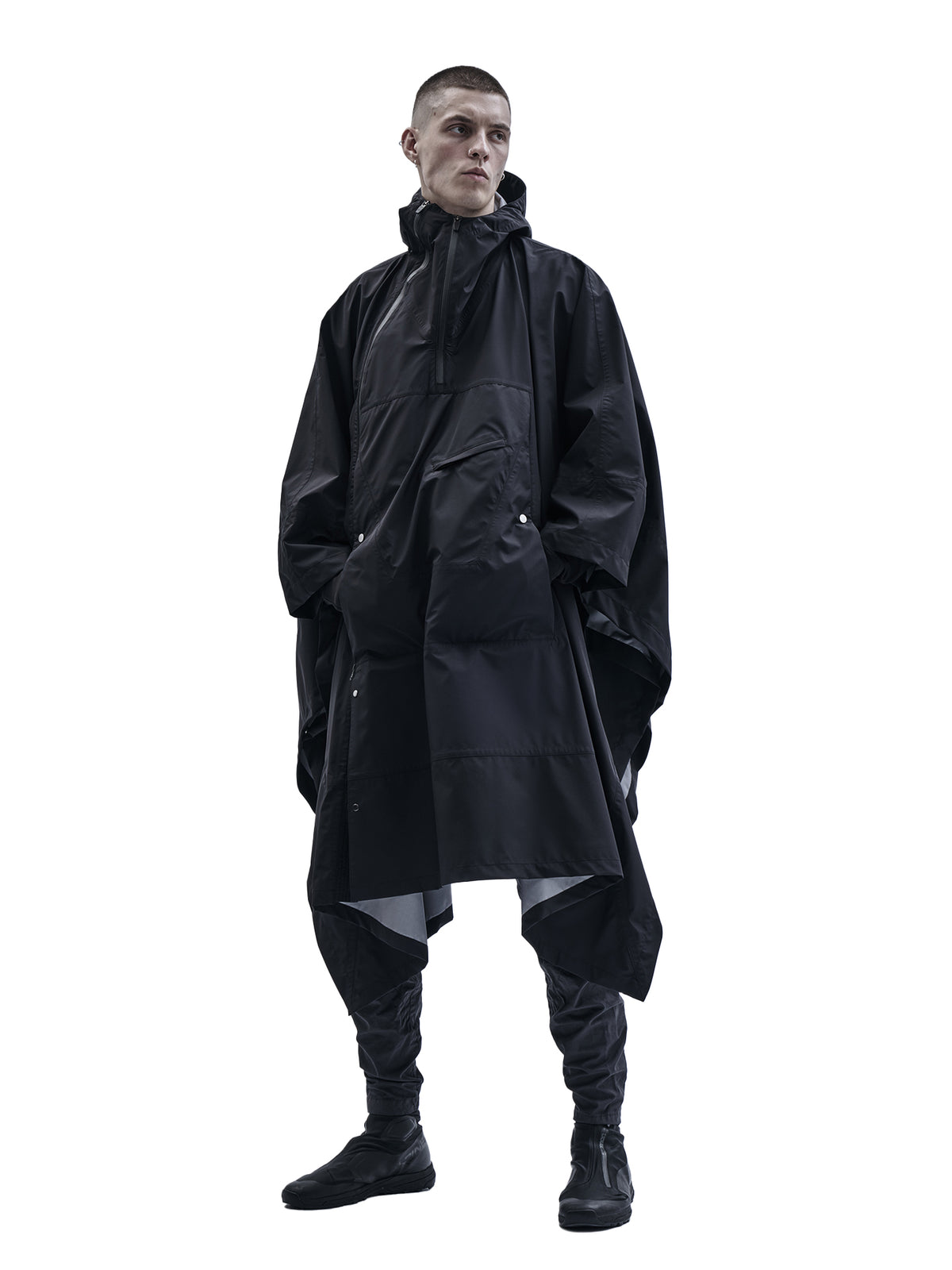 arin poncho schoeller allweather black