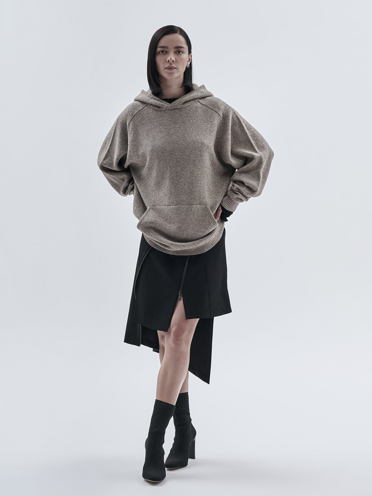 beira yak wool hoodie sand