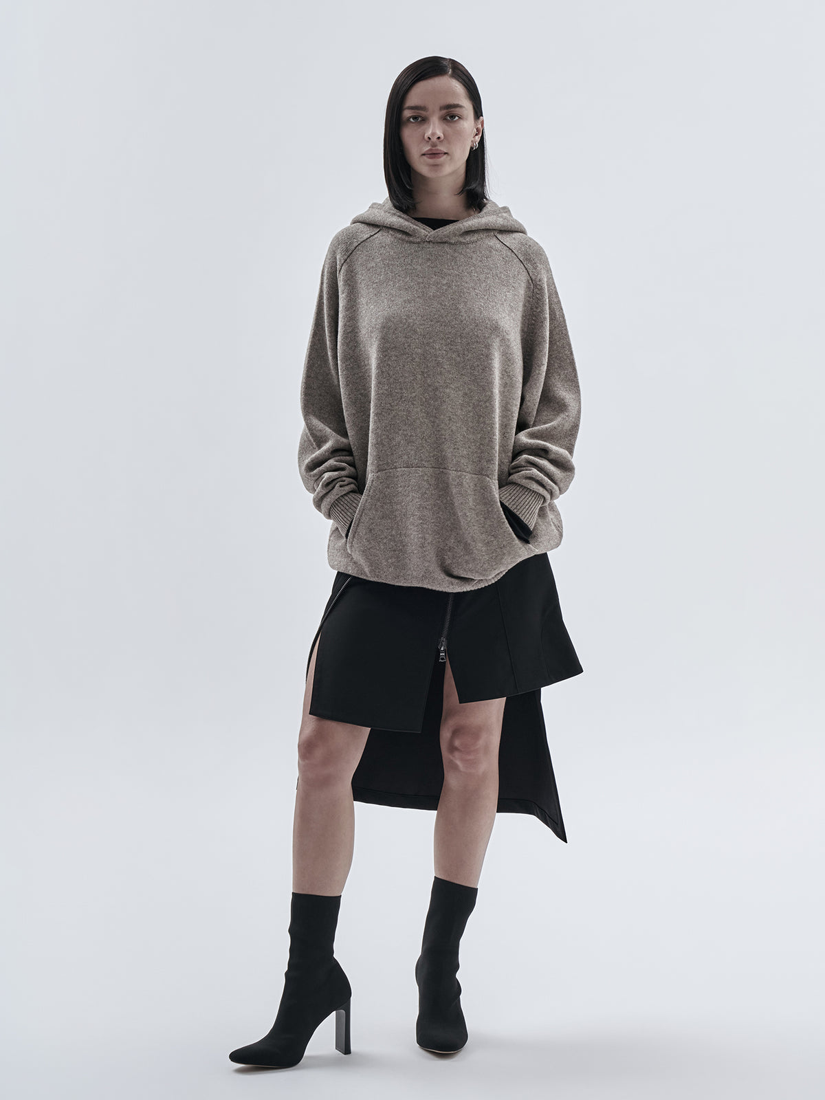 beira yak wool hoodie sand