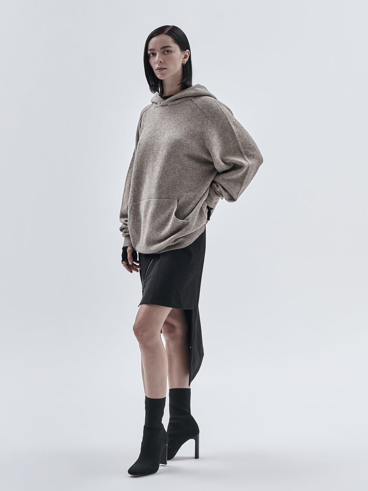 beira yak wool hoodie sand
