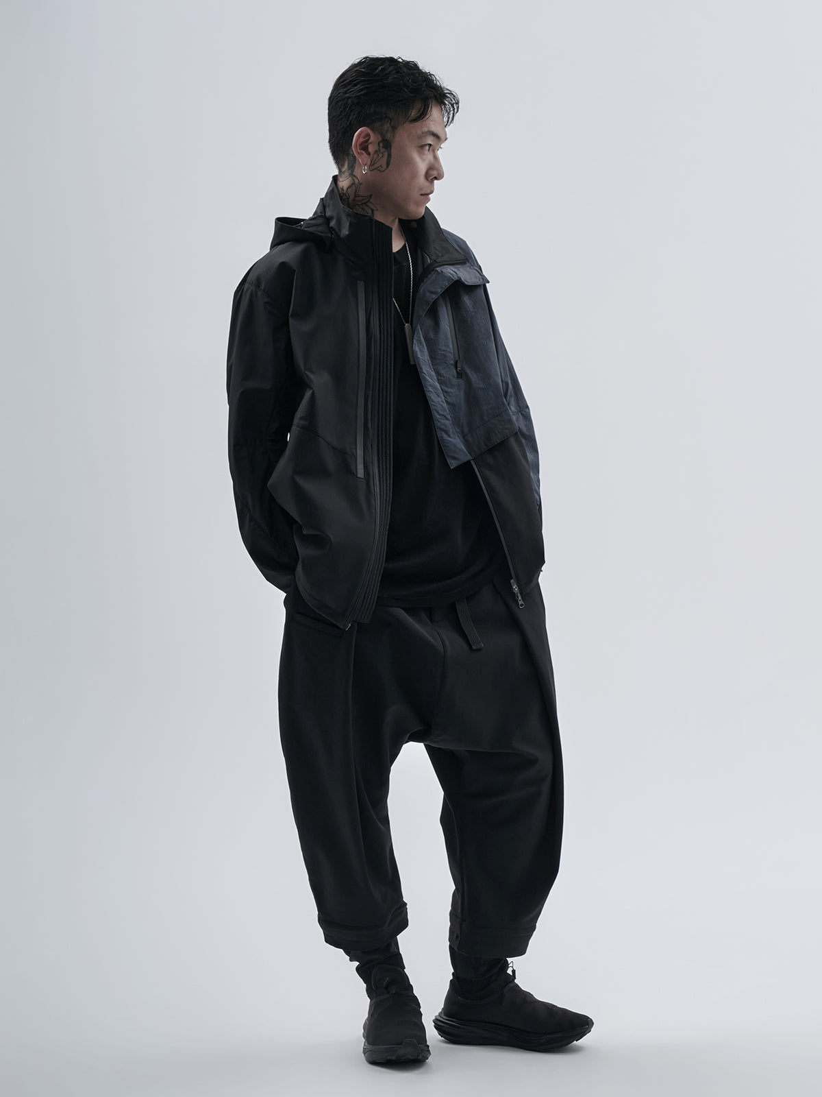 uhain jacket cold dyed obsidian blue / black