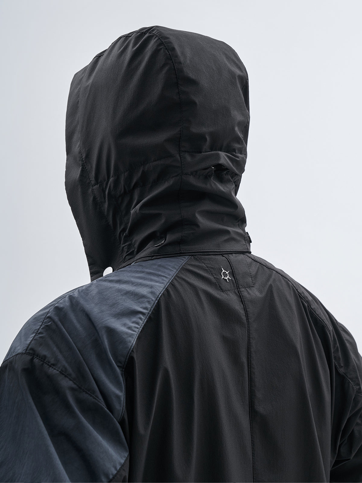 uhain jacket cold dyed obsidian blue / black