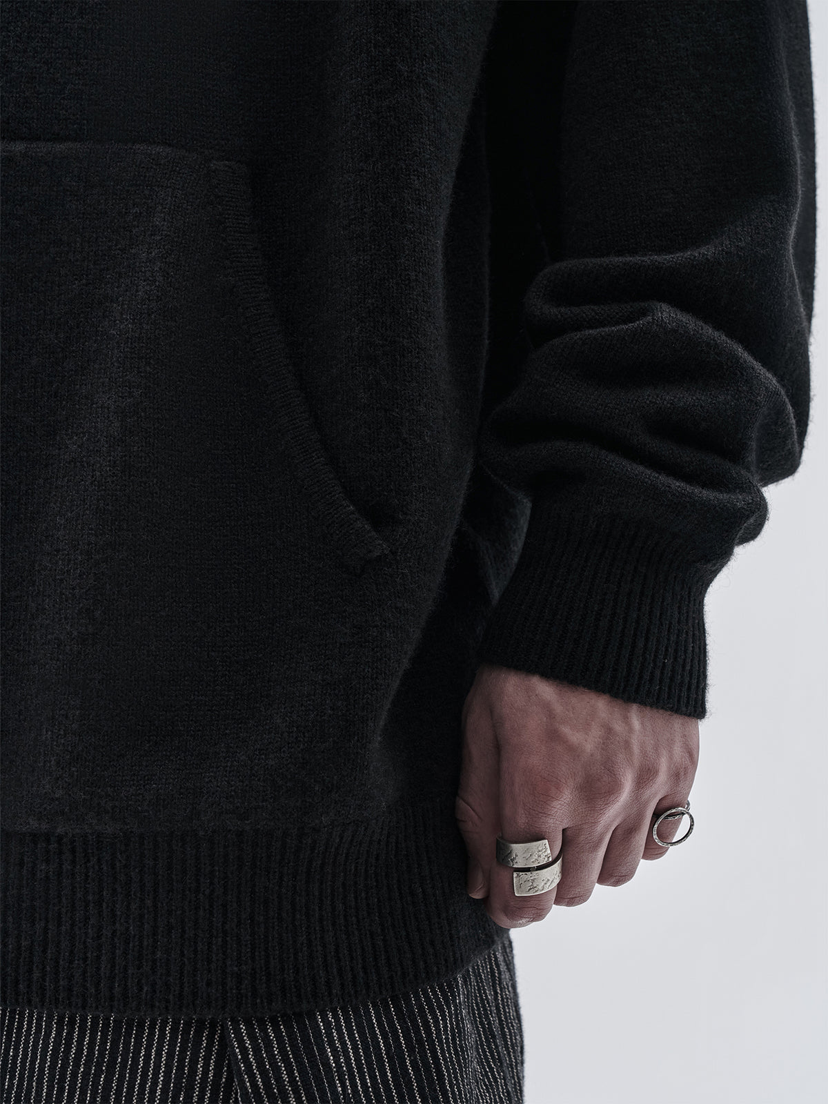 beira cashmere wool hoodie black