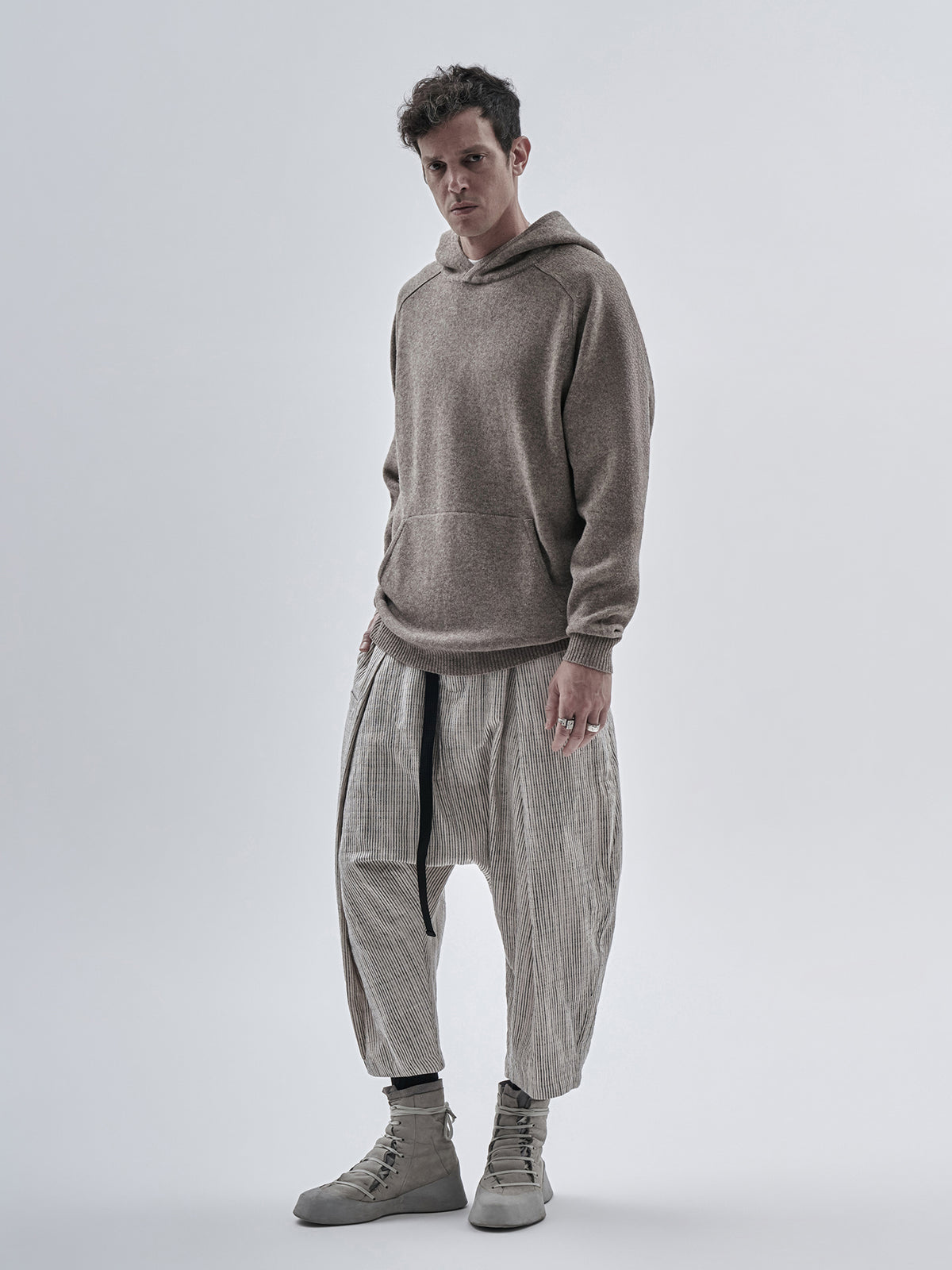 beira yak wool hoodie sand