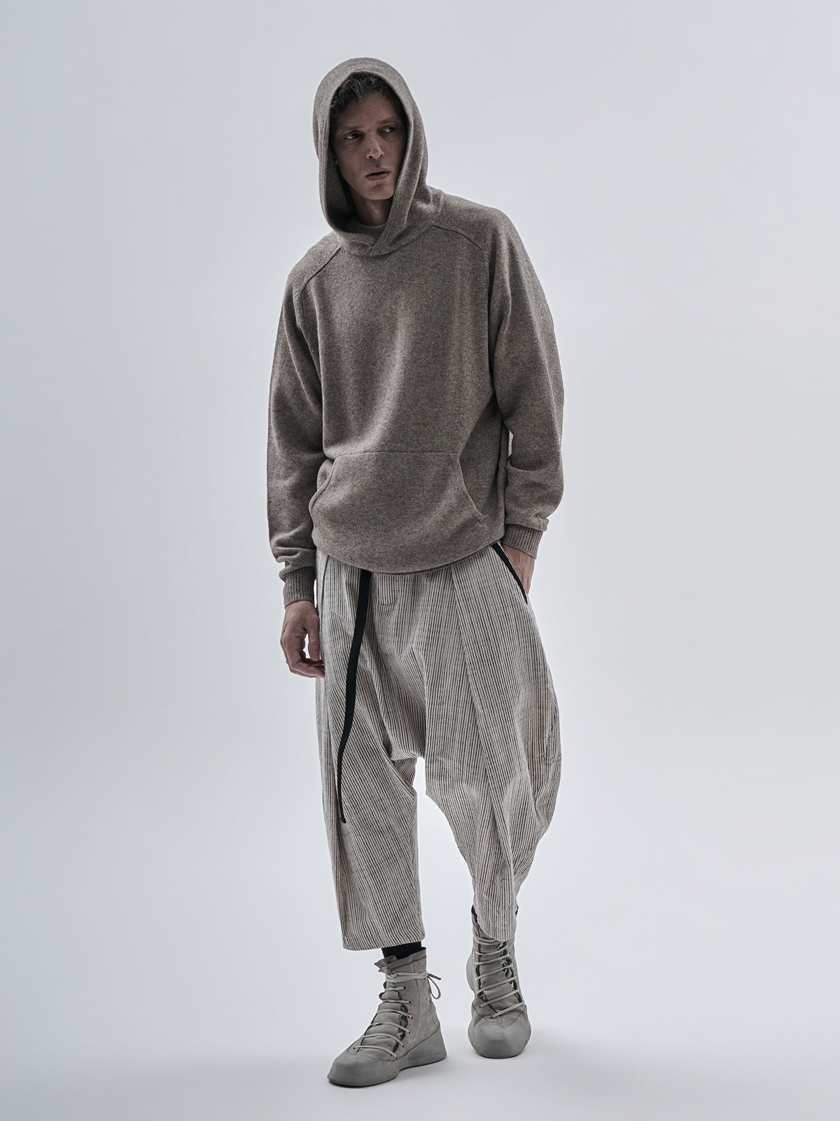 beira yak wool hoodie sand