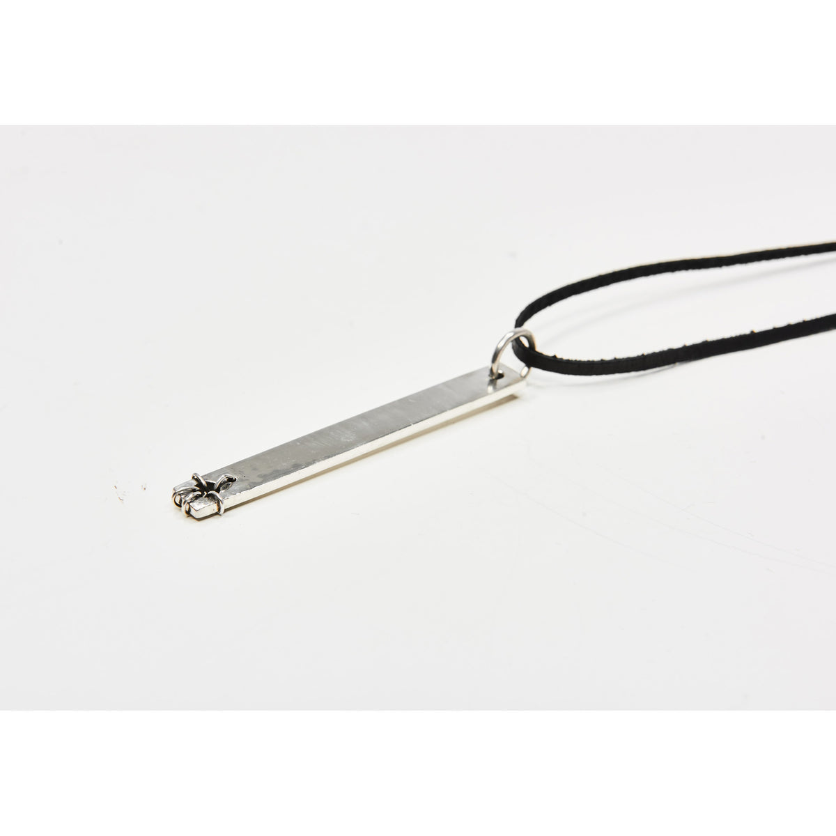 ezbehar pendant