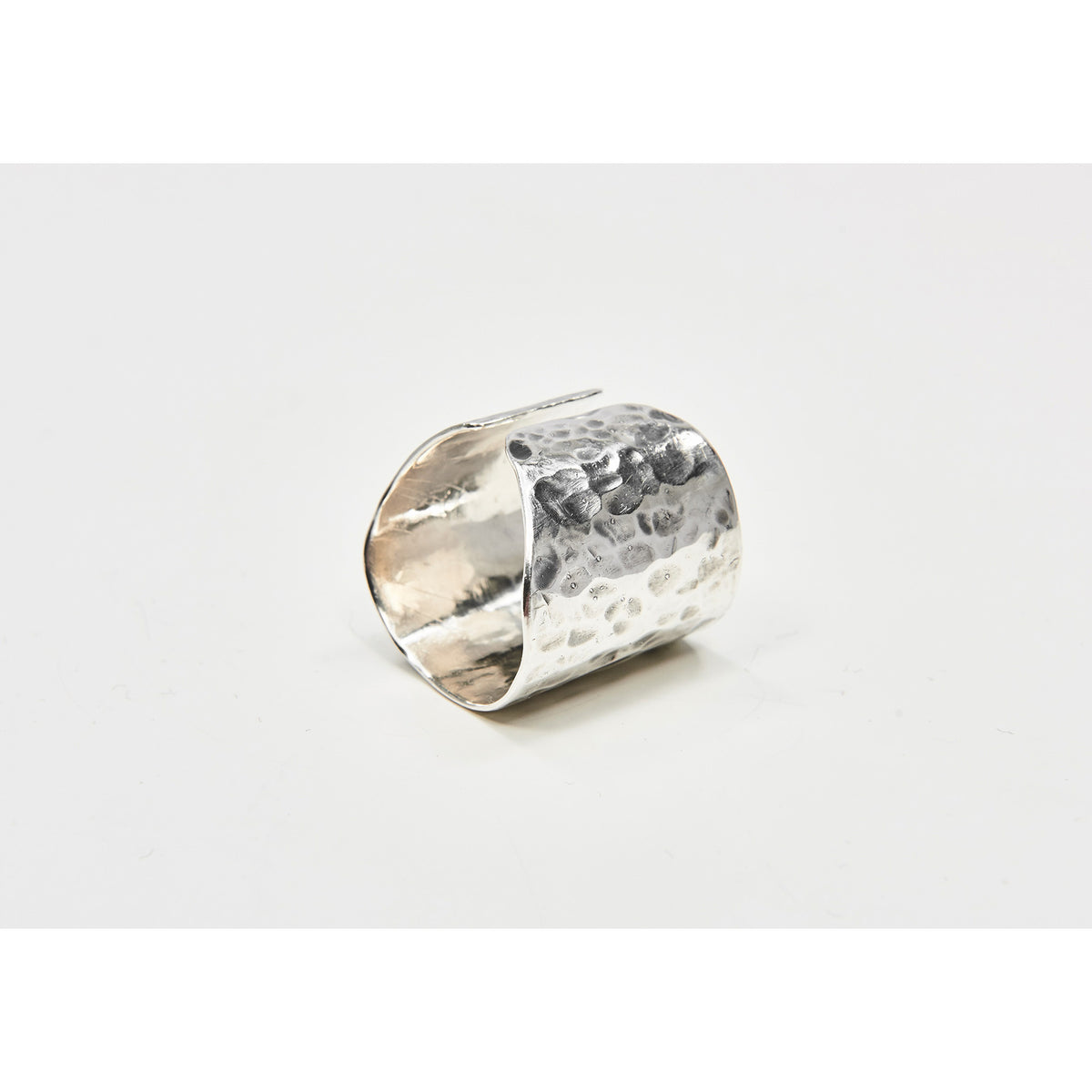 letoi ring