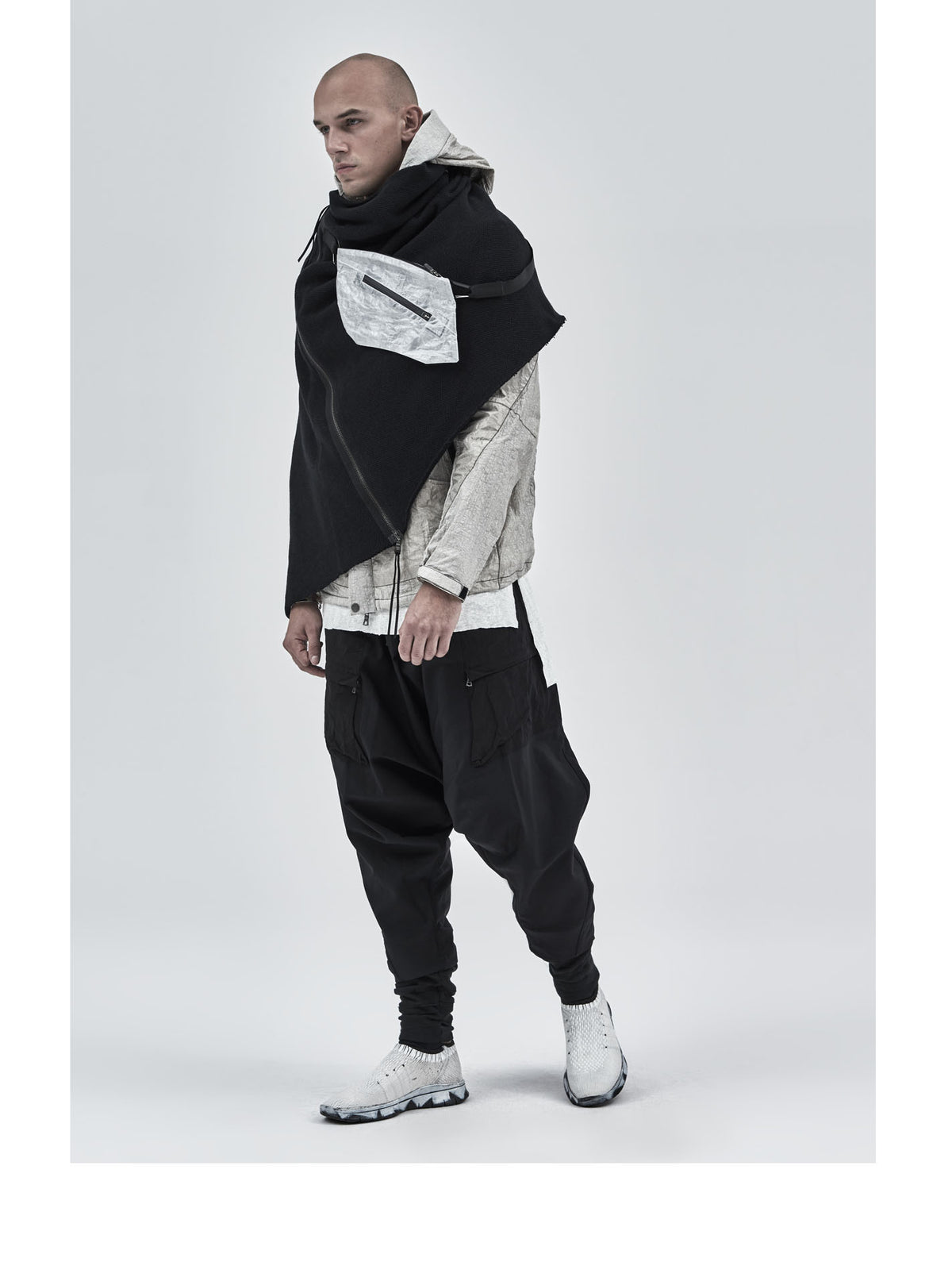 alza textured cotton poncho black