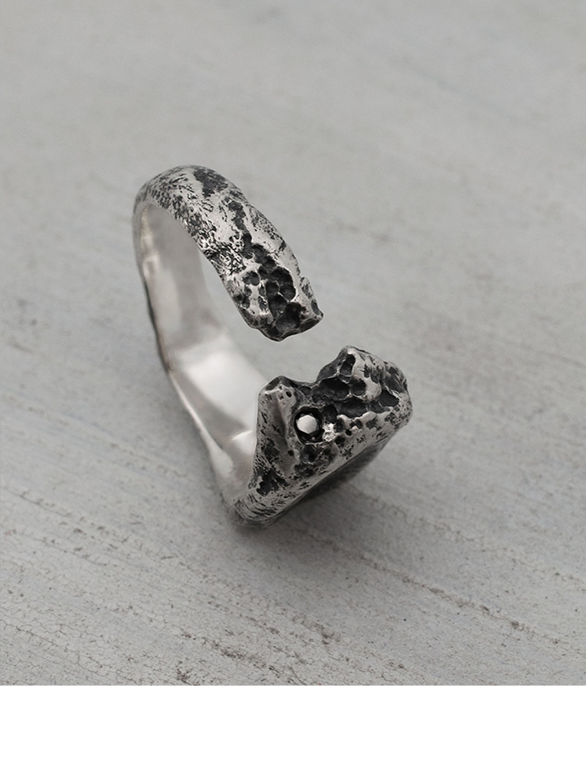 zail ring